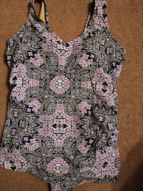 SWIMSUITS FOR ALL Multicolored Plus Sz 16 Slimming Built in Bra 1 Pc Swimsuit